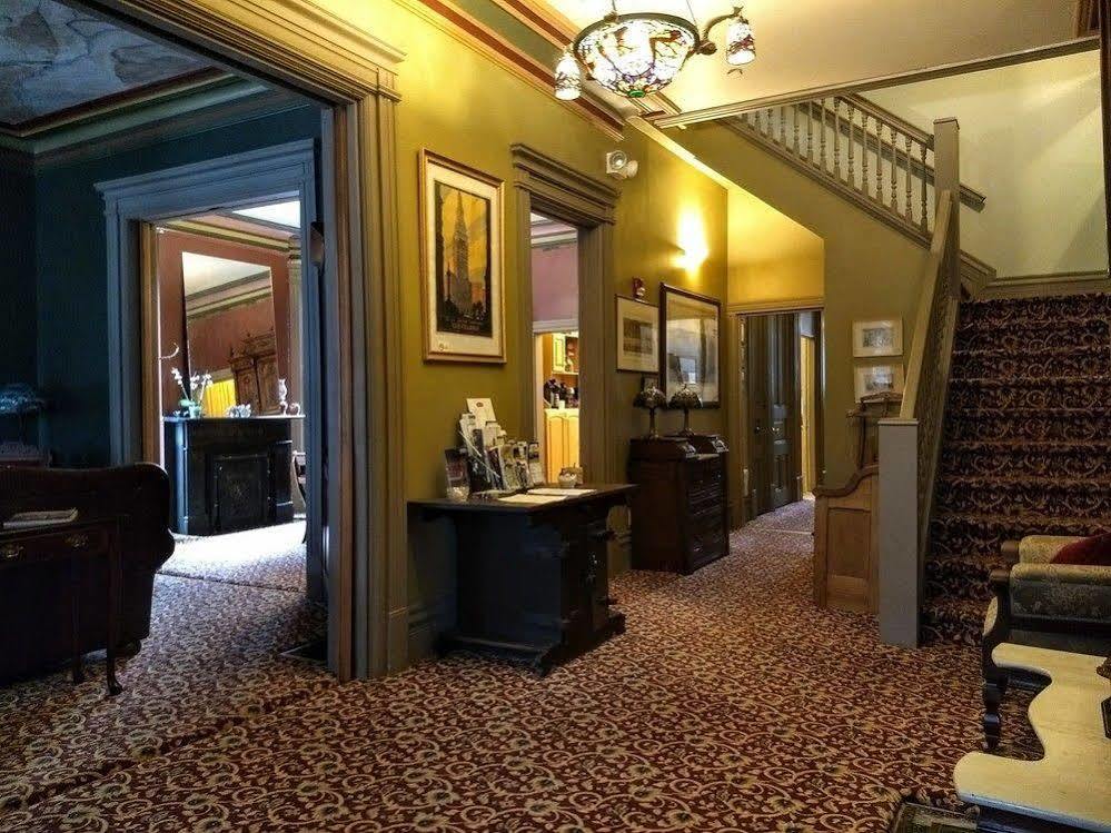 Stone Gables Inn Cleveland Buitenkant foto
